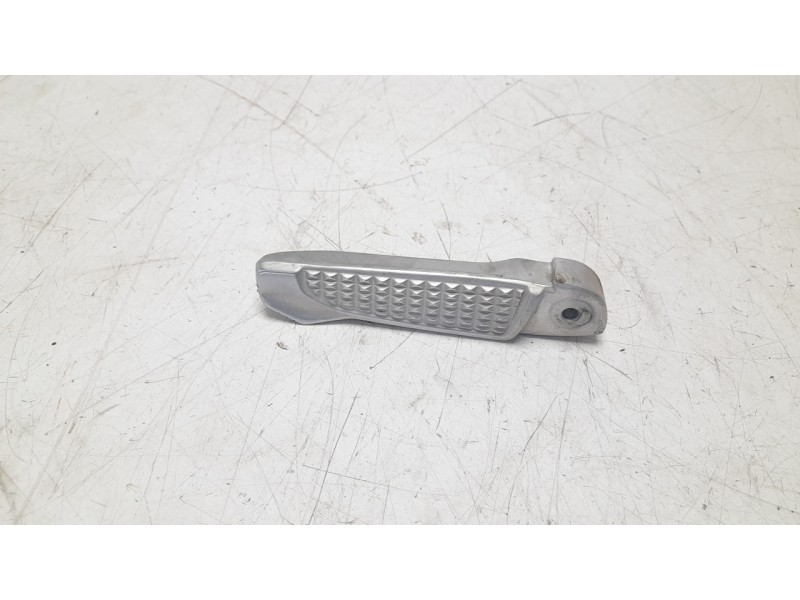 Recambio de estribo para honda forza 125 forza 125 referencia OEM IAM 50720K40F00  