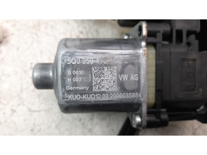 Recambio de elevalunas trasero derecho para volkswagen polo advance referencia OEM IAM 2G6839462C  