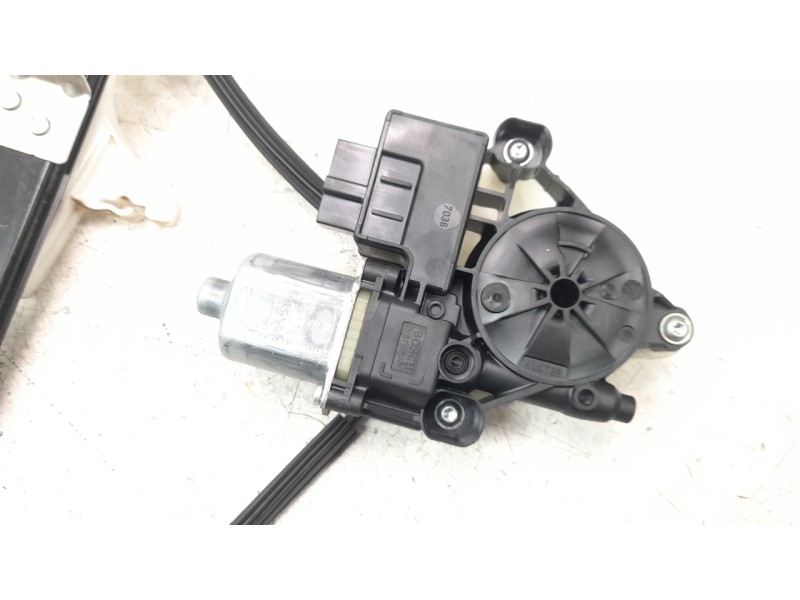 Recambio de elevalunas trasero derecho para volkswagen polo advance referencia OEM IAM 2G6839462C  