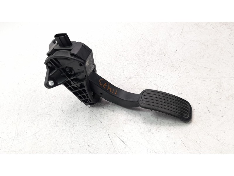 Recambio de potenciometro pedal para toyota corolla (e21) referencia OEM IAM 7811002211  