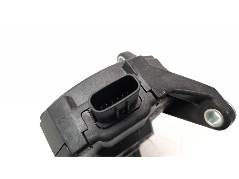 Recambio de potenciometro pedal para toyota corolla (e21) referencia OEM IAM 7811002211  