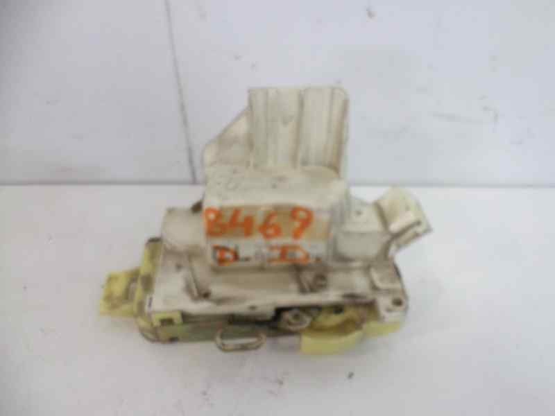 Recambio de cerradura puerta delantera derecha para ford mondeo berlina (gd) ambiente referencia OEM IAM 96BGF21812CM  