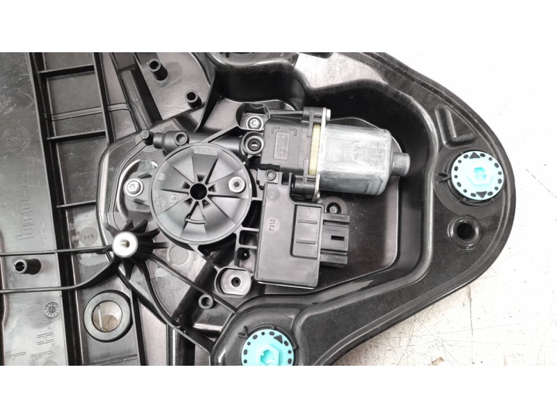 Recambio de elevalunas trasero izquierdo para volkswagen golf viii lim. (cd1) life referencia OEM IAM 5H0839401E  
