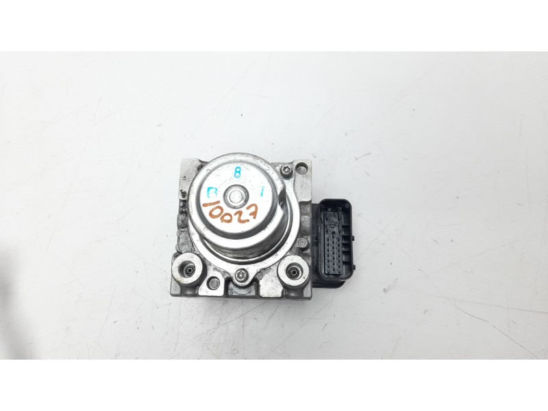 Recambio de abs para honda cbf 600 f cbf600na referencia OEM IAM 8B075811MER2B  