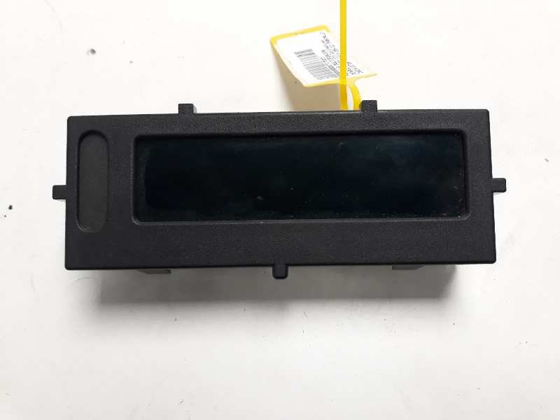 Recambio de pantalla multifuncion para renault clio iii collection referencia OEM IAM 280348139R  