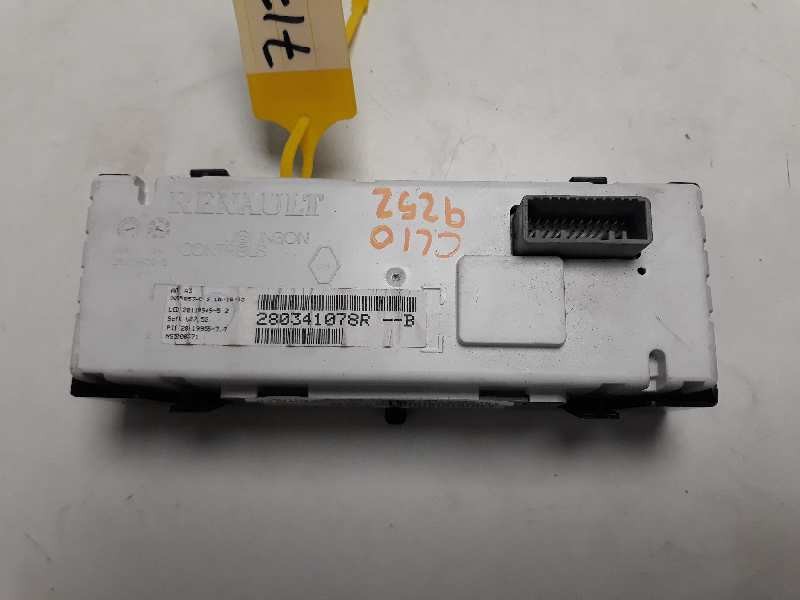 Recambio de pantalla multifuncion para renault clio iii collection referencia OEM IAM 280348139R  
