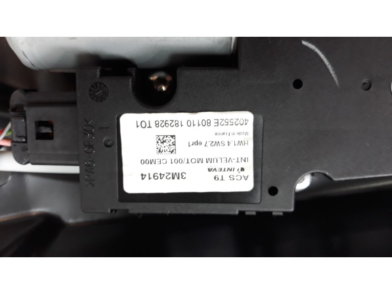 Recambio de techo electrico para peugeot 308 1.2 12v e-thp referencia OEM IAM 9819024180  