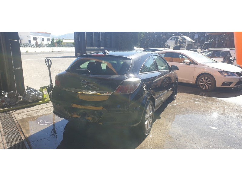 opel astra gtc del año 2008