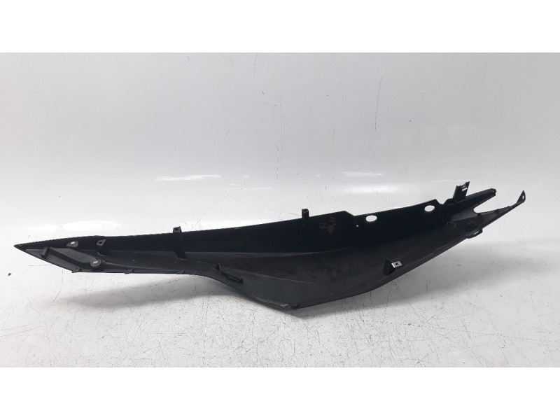 Recambio de moldura para honda forza 125 forza 125 referencia OEM IAM 83500K1BT000  