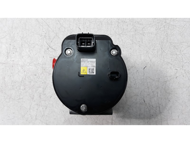 Recambio de compresor aire acondicionado para toyota corolla (e21) referencia OEM IAM 0424001202 8837012080 