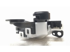 Recambio de tapa exterior combustible para mazda 3 sedán (bp) evolution referencia OEM IAM NOREF   2