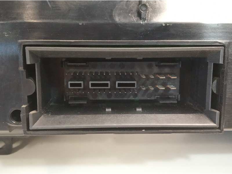 Recambio de cuadro instrumentos para seat toledo (5p2) sport referencia OEM IAM 5P0920823C 110080280010 