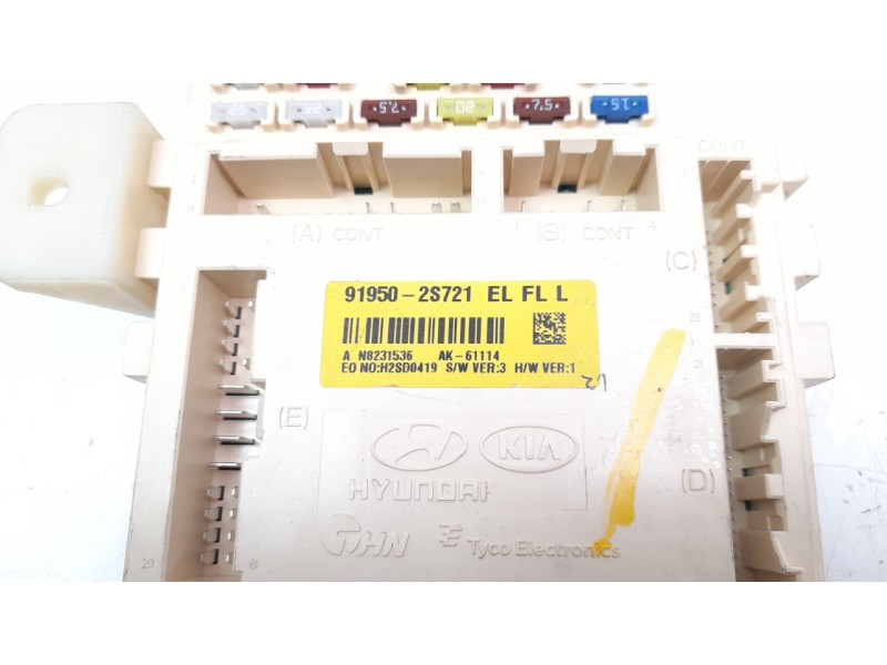 Recambio de caja reles / fusibles para hyundai ix35 1.7 crdi cat referencia OEM IAM 919502S721  