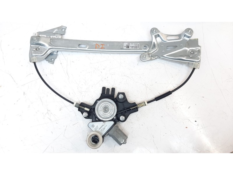 Recambio de elevalunas delantero izquierdo para toyota corolla (e21) referencia OEM IAM 6982002804  
