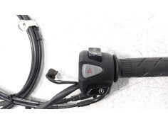 Recambio de piña luces derecha para honda forza 125 forza 125 referencia OEM IAM 35160K40F61   2