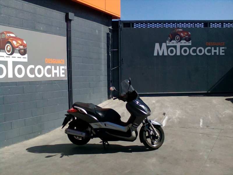 yamaha x-max 250 del año 2007