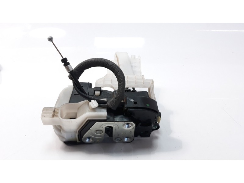 Recambio de cerradura puerta delantera derecha para hyundai ix35 1.7 crdi cat referencia OEM IAM 813202Y000  