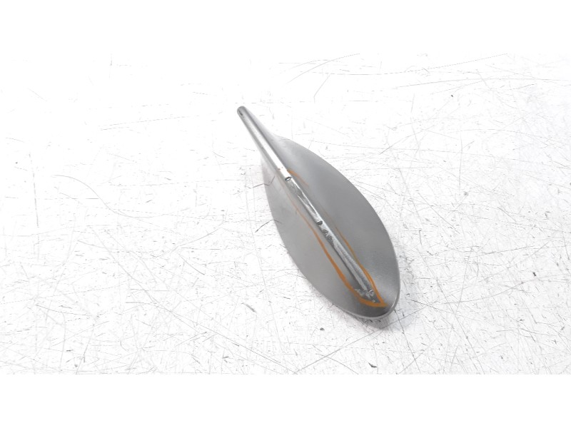 Recambio de antena para lexus nx 2.5 16v cat (híbrido) referencia OEM IAM 8607776010A2  