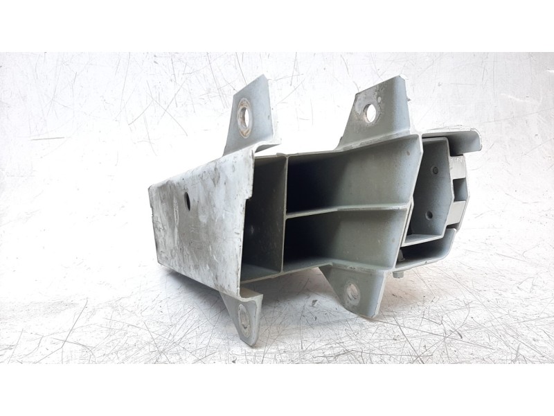 Recambio de punta chasis delantera para volvo v60 familiar 2.0 diesel cat referencia OEM IAM 31463043  