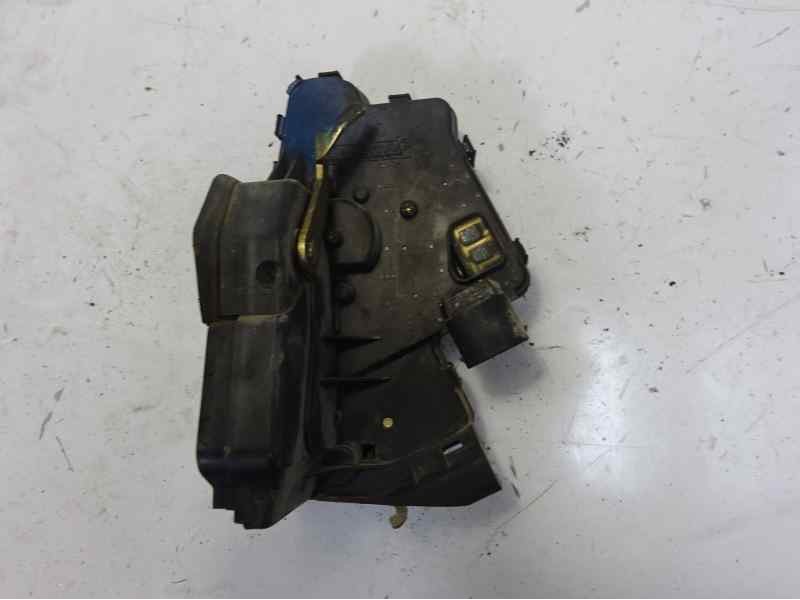 Recambio de cerradura puerta trasera derecha para bmw serie 3 berlina (e46) 320d referencia OEM IAM   