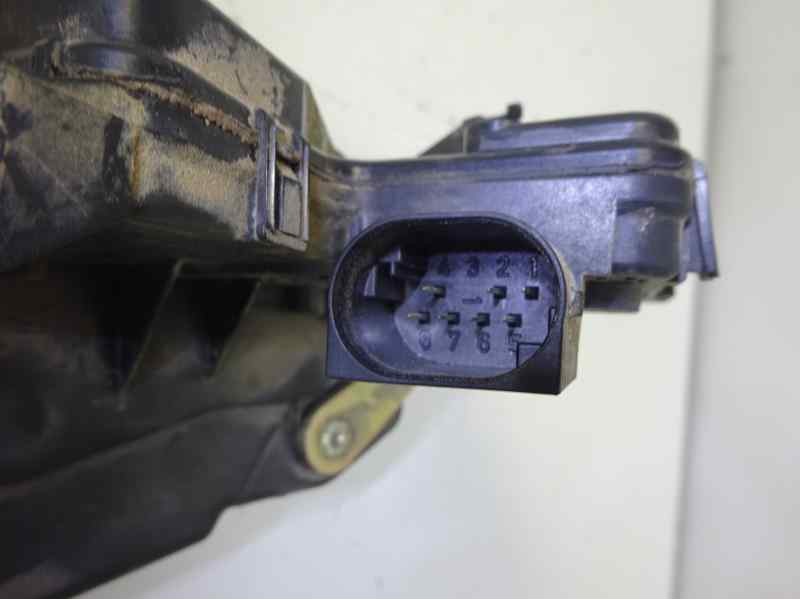 Recambio de cerradura puerta trasera izquierda para bmw serie 3 berlina (e46) 320d referencia OEM IAM   