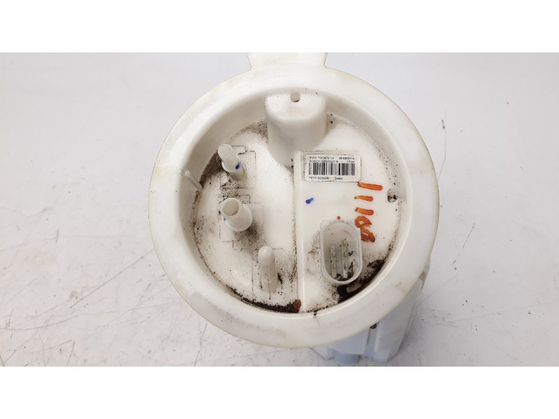 Recambio de bomba combustible para bmw serie 3 lim. (f30) 2.0 turbodiesel referencia OEM IAM 16117243972  