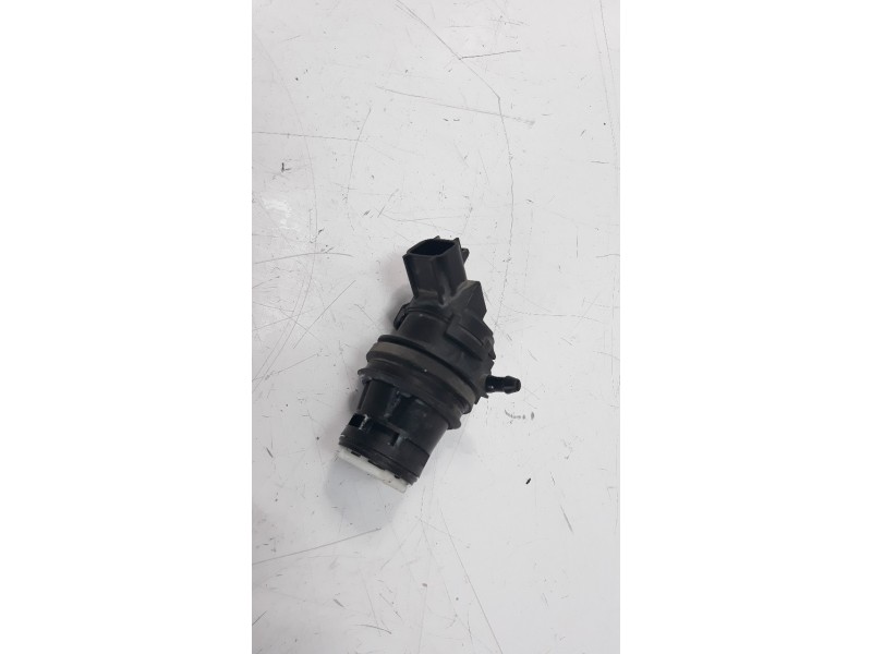 Recambio de bomba limpia para lexus nx 2.5 16v cat (híbrido) referencia OEM IAM 8533060180  