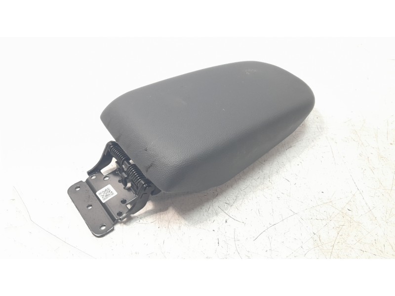 Recambio de apoyabrazos central para hyundai ioniq referencia OEM IAM 84660G2000  