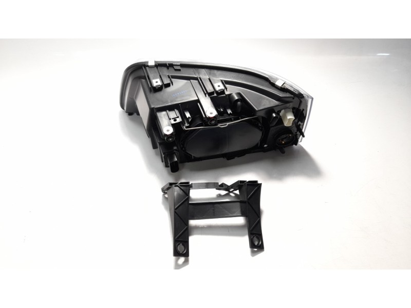 Recambio de faro derecho para volkswagen t5 transporter/furgoneta referencia OEM IAM 7H1941018L 10123350003 VG9174903