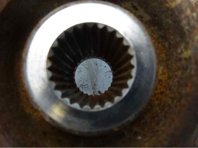 Recambio de mangueta delantera izquierda para tata indica referencia OEM IAM   