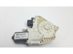 MOTOR ELEVALUNAS TRASERO DERECHO 8K0959812 