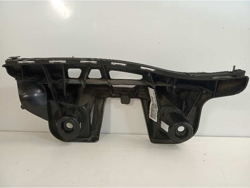 Recambio de molduras traseras para mercedes-benz clase cla (w117) shooting brake cla 200 d (117.908) referencia OEM IAM A1178850