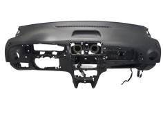 SALPICADERO 681004784R 