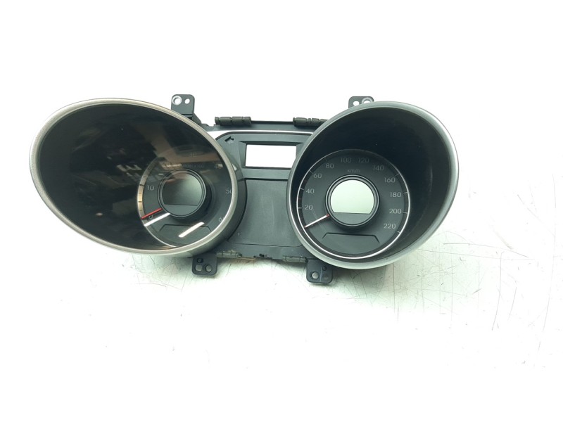 Recambio de cuadro instrumentos para hyundai ix35 1.7 crdi cat referencia OEM IAM 940062Y430  