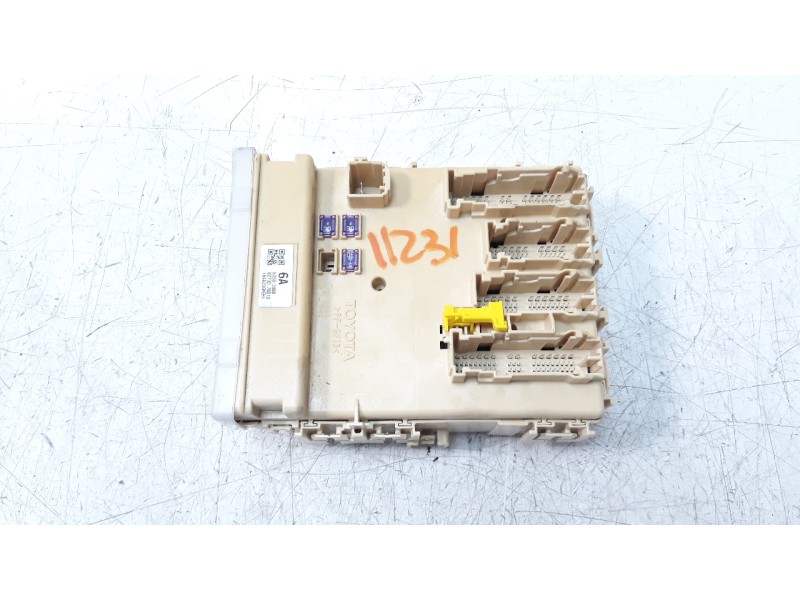 Recambio de caja reles / fusibles para lexus nx 2.5 16v cat (híbrido) referencia OEM IAM 8273078010  