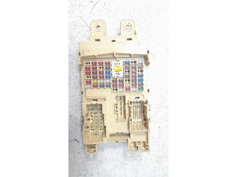 Recambio de caja reles / fusibles para hyundai ioniq referencia OEM IAM 91950G2512  