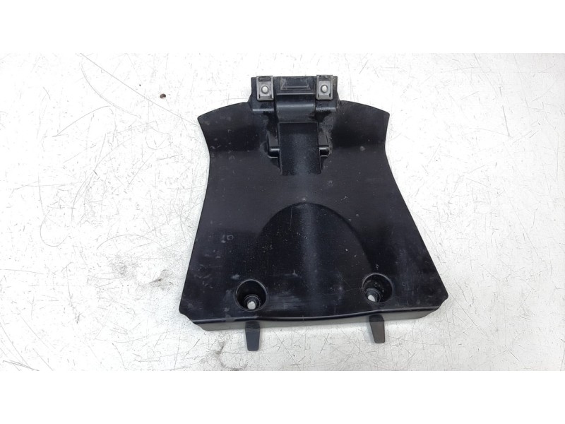 Recambio de moldura para triumph tiger 800 tiger 800 xca referencia OEM IAM T2308205  