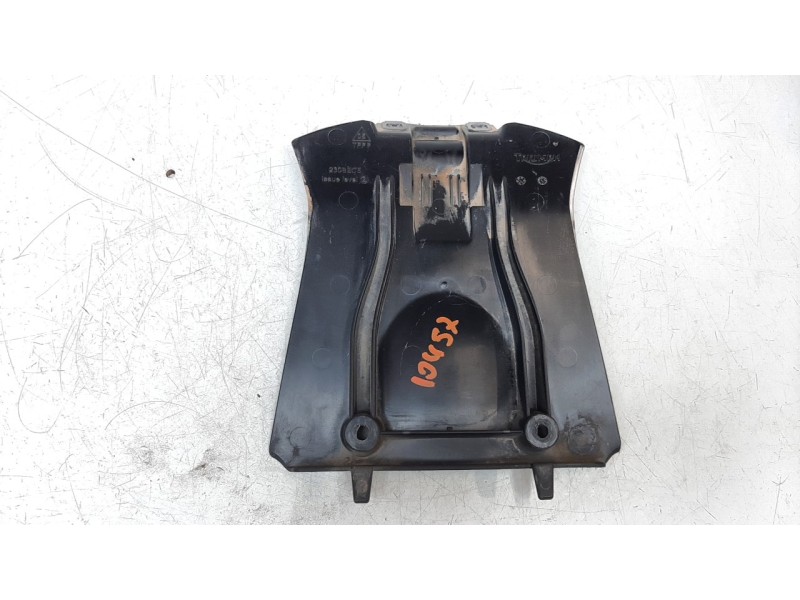 Recambio de moldura para triumph tiger 800 tiger 800 xca referencia OEM IAM T2308205  