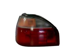 Recambio de piloto trasero izquierdo para nissan sunny berlina (n14) referencia OEM IAM   