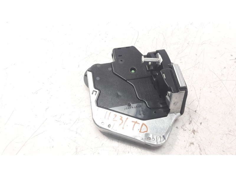 Recambio de cerradura puerta trasera derecha para lexus nx 2.5 16v cat (híbrido) referencia OEM IAM 6905012410  