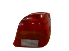 Recambio de piloto trasero derecho para ford fiesta berl./courier 1.1 cat referencia OEM IAM 7070864 16310322 