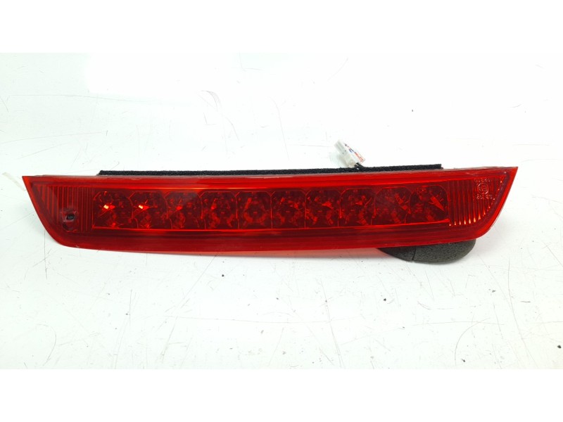 Recambio de luz central de freno para hyundai ix35 1.7 crdi cat referencia OEM IAM 927002Y000  
