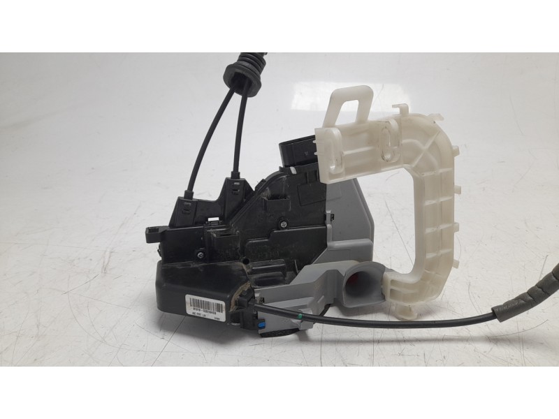 Recambio de cerradura puerta delantera izquierda para hyundai ioniq referencia OEM IAM 81310G2010  