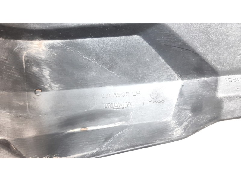 Recambio de moldura para triumph tiger 800 tiger 800 xca referencia OEM IAM T2308505  