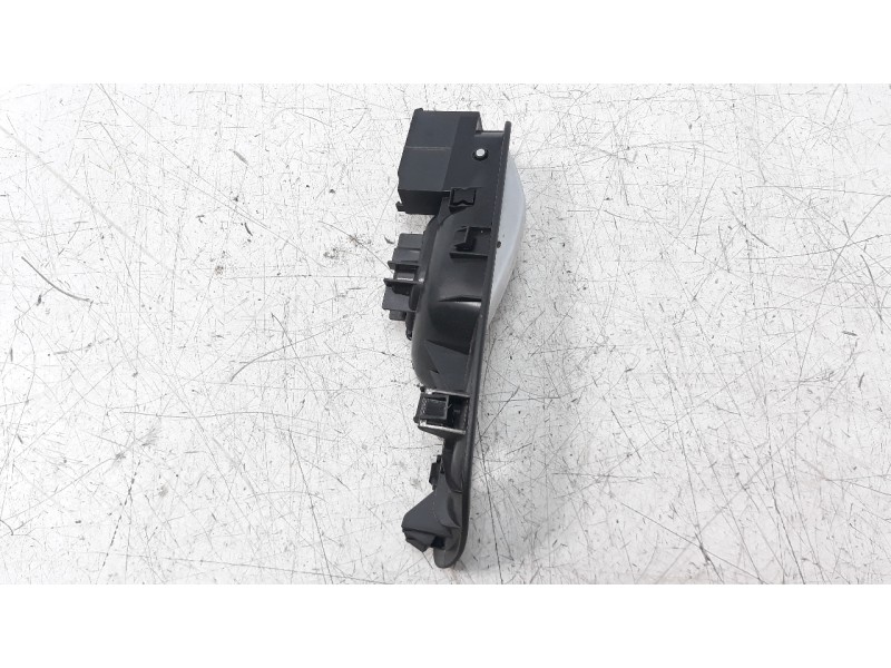 Recambio de maneta interior delantera izquierda para ford transit custom kasten 2.2 tdci cat referencia OEM IAM BK21V22601  