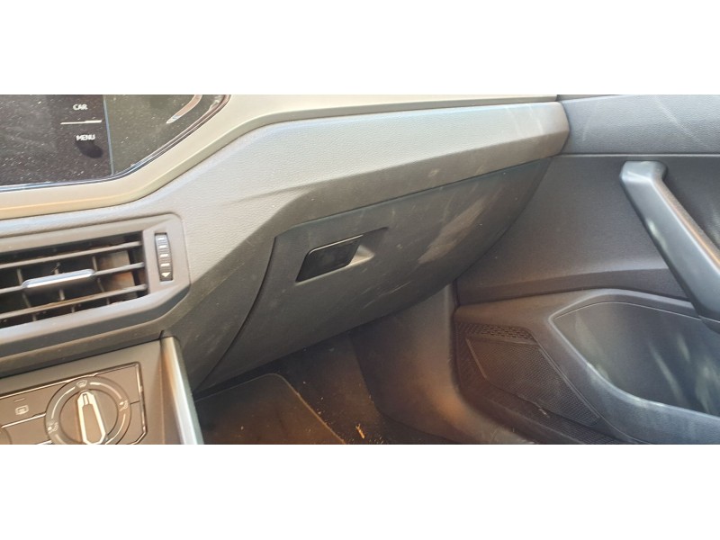 Recambio de guantera para volkswagen polo advance referencia OEM IAM 2G1857097F  