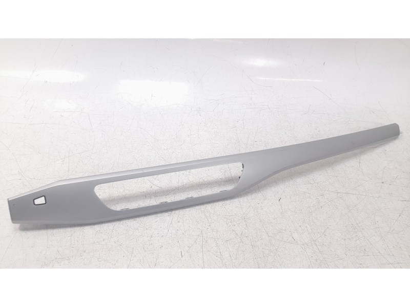 Recambio de moldura para audi a4 berlina (8wc) 35 tdi s line referencia OEM IAM 8W1853190  