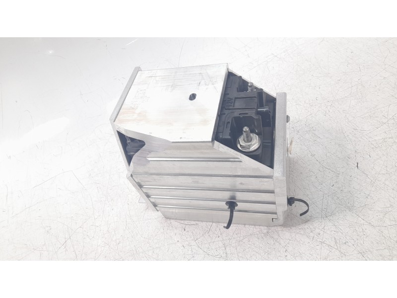 Recambio de bateria para audi a4 berlina (8wc) 35 tdi s line referencia OEM IAM 8W0915172B  