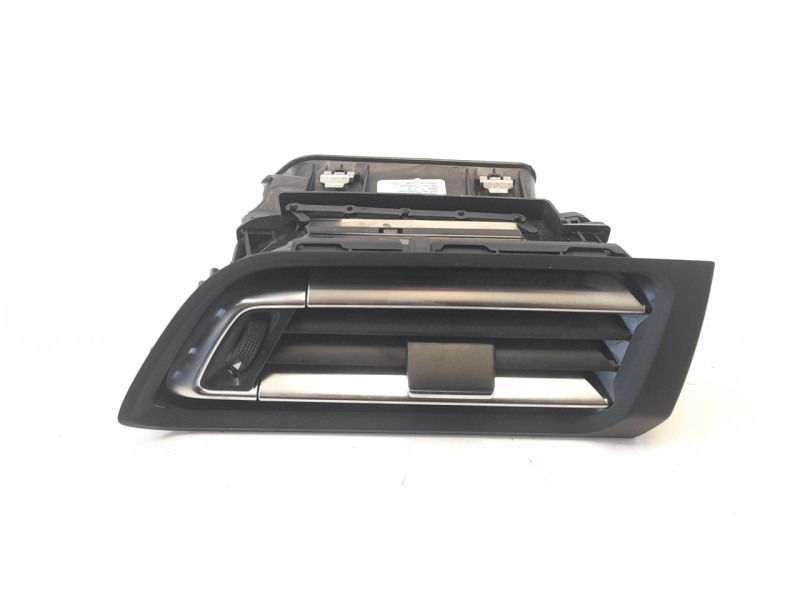 Recambio de rejilla aireadora para peugeot 308 1.2 12v e-thp referencia OEM IAM 1303823XZD  