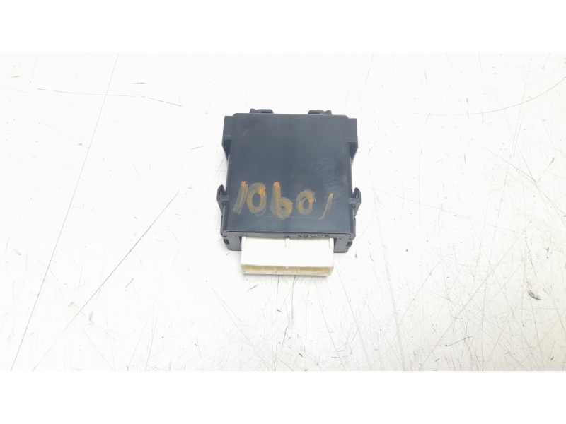Recambio de modulo electronico para toyota rav 4 referencia OEM IAM 8594042030  